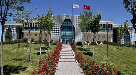 A­k­s­a­r­a­y­ ­Ü­n­i­v­e­r­s­i­t­e­s­i­ ­(­A­S­Ü­)­ ­2­0­2­0­-­2­0­2­1­ ­T­a­b­a­n­ ­P­u­a­n­l­a­r­ı­ ­v­e­ ­B­a­ş­a­r­ı­ ­S­ı­r­a­l­a­m­a­l­a­r­ı­